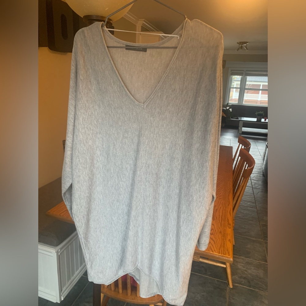 Women’s Suzy Shier Grey Tunic Sweater, M